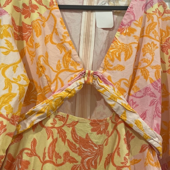 Yellow Cutout Mini Dress" by Derek Lam 10 Crosby - Picture 9 of 13